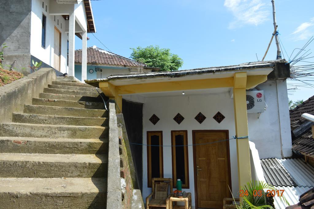 Defa Homestay Kuta  Εξωτερικό φωτογραφία